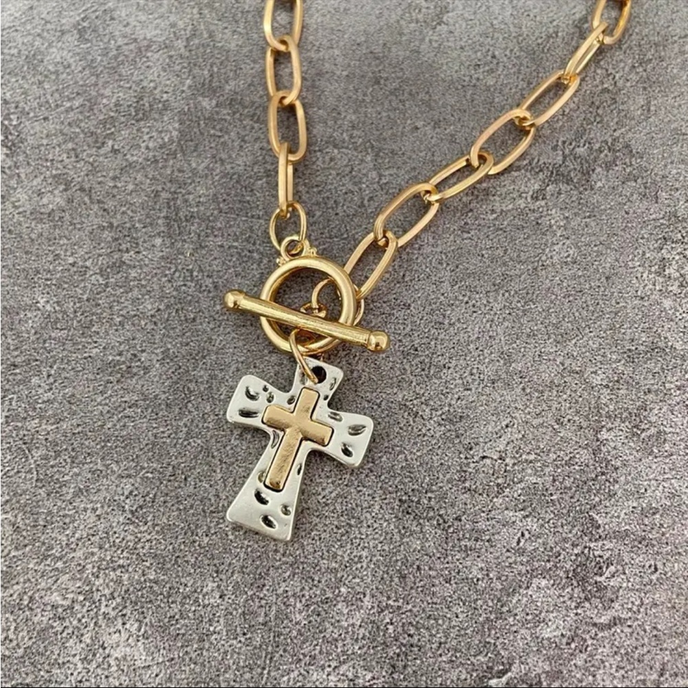 $3 💕5/$15 Gold and Silver Cross Pendant Necklace, Paper clip chain , NEW